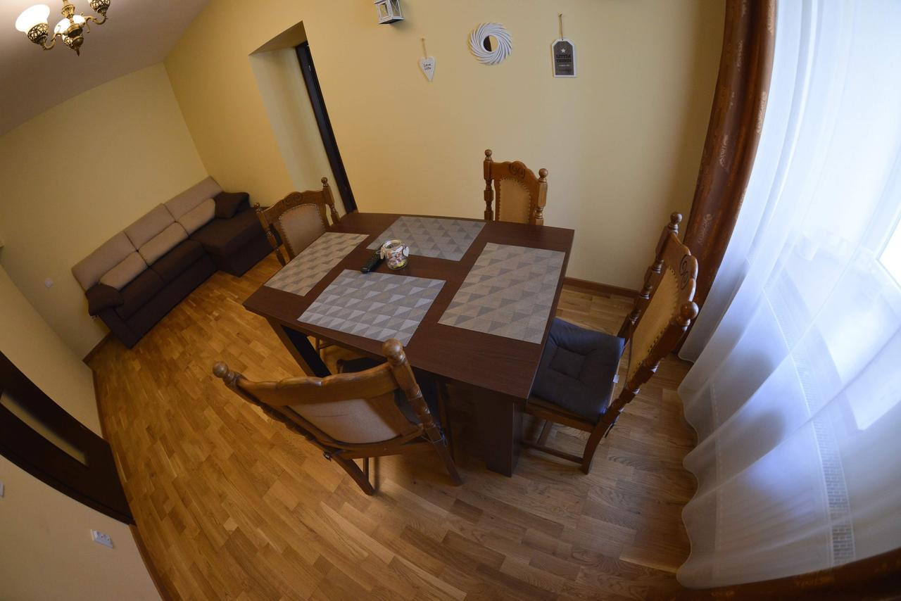 Apartment Luca Poarta Schei Брашов Экстерьер фото